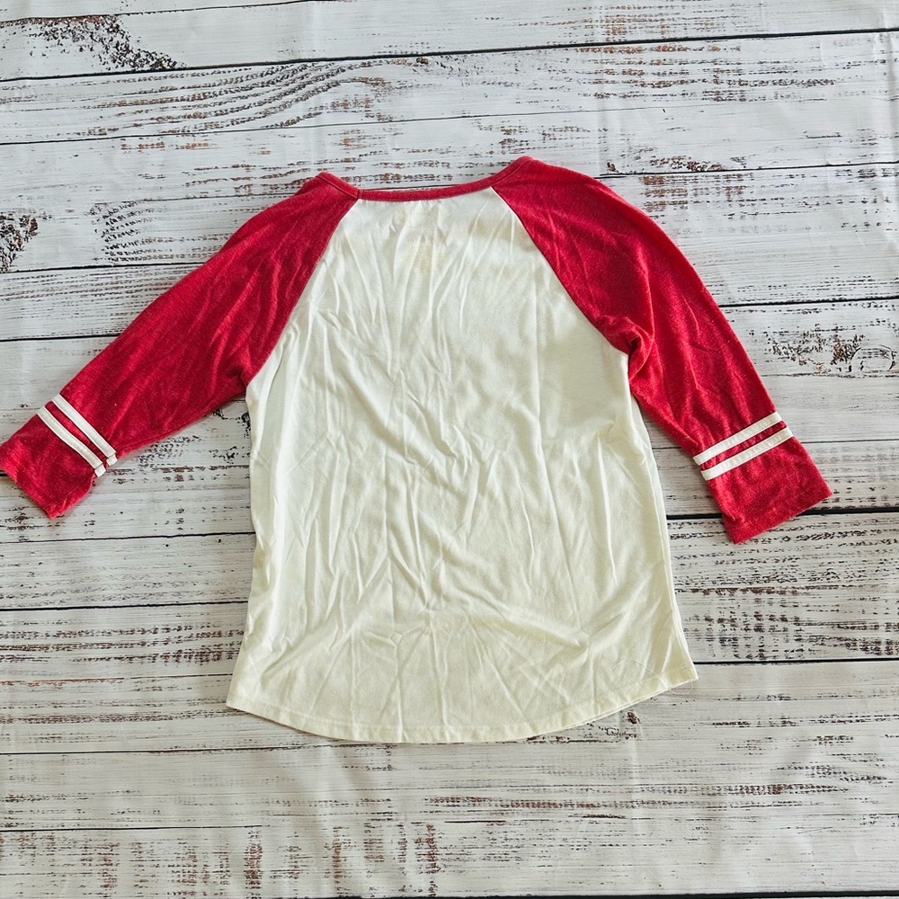 Girls Stranger Things shirt! Size 14/16 - Picture 3 of 4